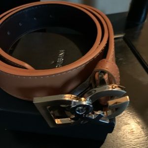 Tan D&G luxury men’s belt